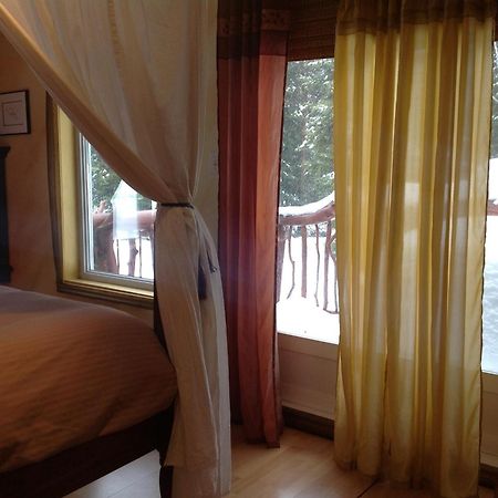Gite Crystal Inn Mont-Tremblant Esterno foto